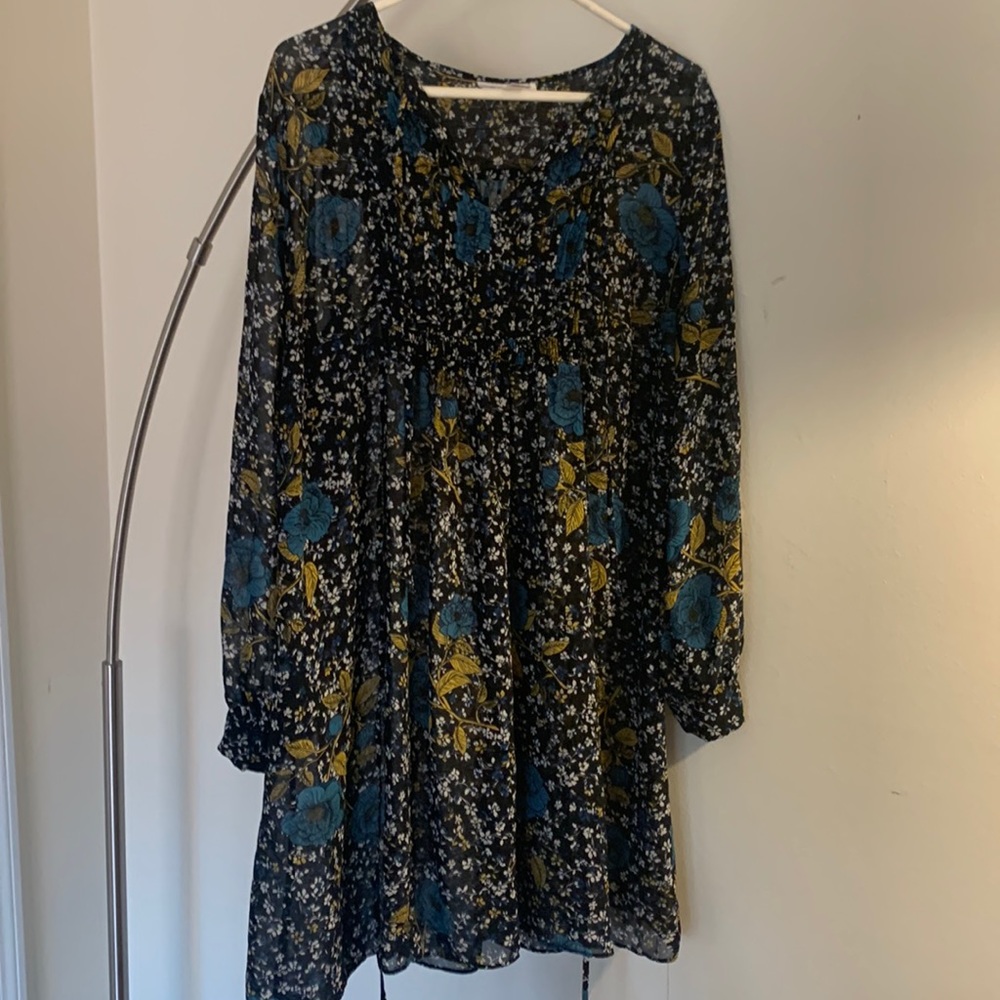 Motherhood Maternity sheer floral dress size xl like new